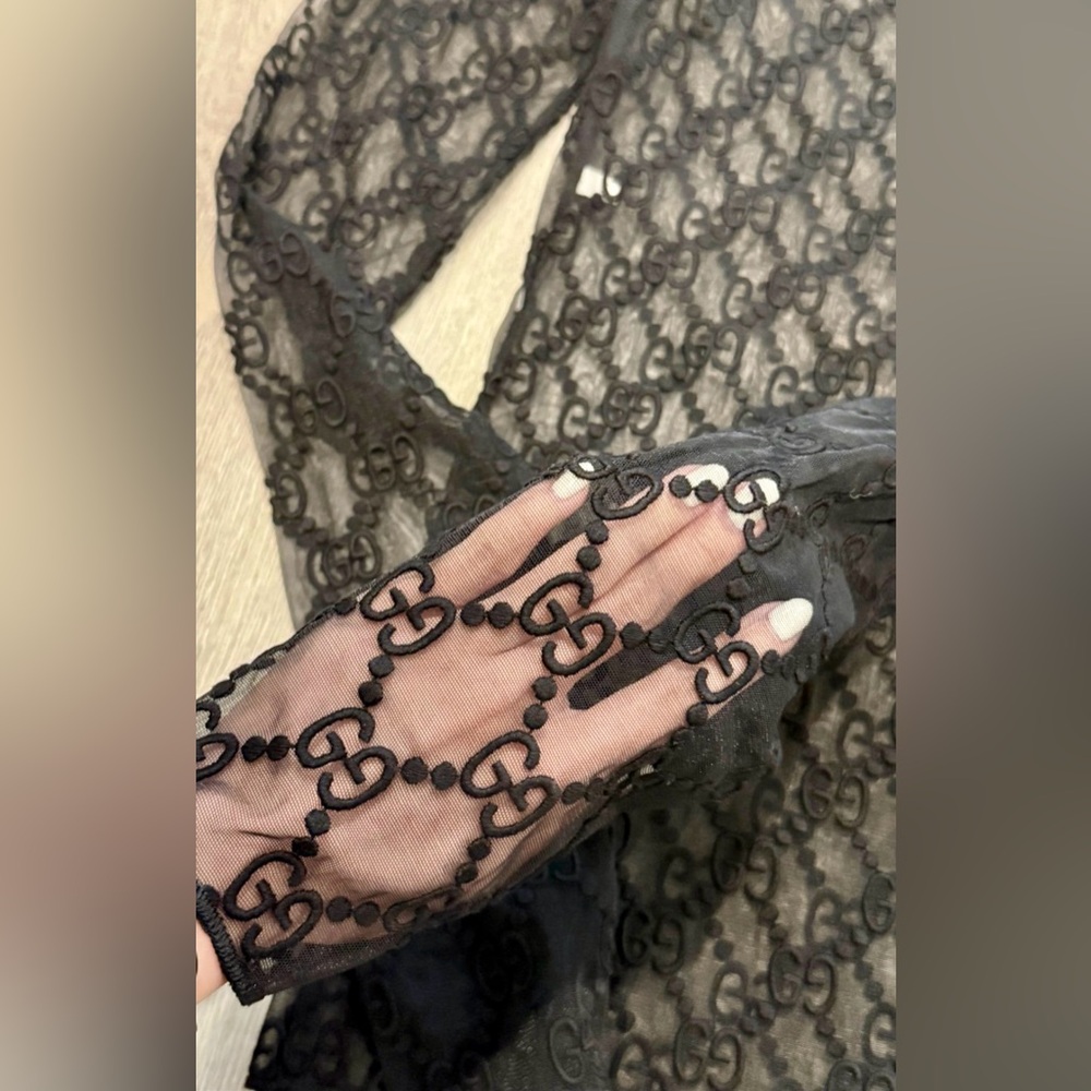 GUCCI Black GG Embroidered Tulle Sheer Top M - Picture 5 of 6